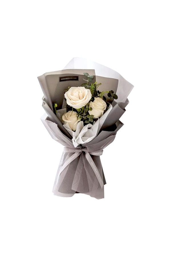 White Beauty | Elegant White Roses for Romance, Purity, and Special Occasions | Gift in Dubai