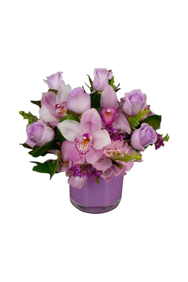 High-Quality Fake Flower Arrangement – Elegant Lifelike Artificial Floral Display in Vase for Home and Office Décor | Plantsworld.ae