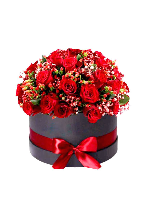 Gorgeous With Red Rose Box – 30 Fresh Red Roses in a Luxury Gift Box – Dubai Flower Delivery