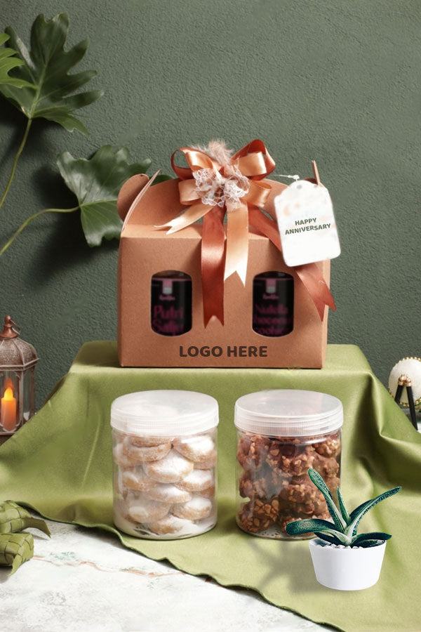 Work Anniversary Green Gift – Thoughtful plant gifts for celebrating work milestones. Perfect for office or home décor. Available at PlantsWorld.ae.