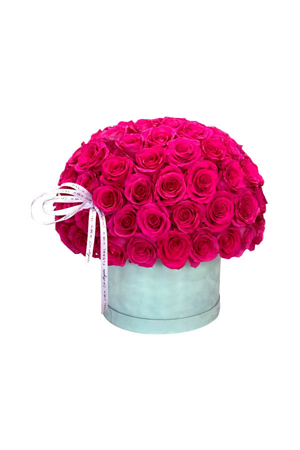 Pink Roses in White Box – delicate pink roses elegantly arranged in a white box, perfect for expressing admiration, affection, and love.