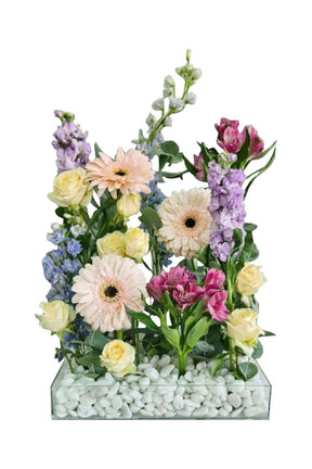 Graceful Made for Mom Gift – Elegant Mother’s Day and Women’s Day Floral Arrangement from Plantsworld.ae