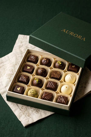 Gourmet Chocolate Pairing Set - Plantsworld.ae