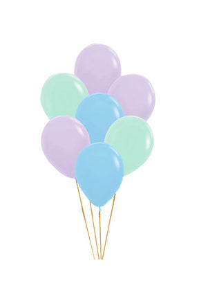 Floating helium balloons for party décor