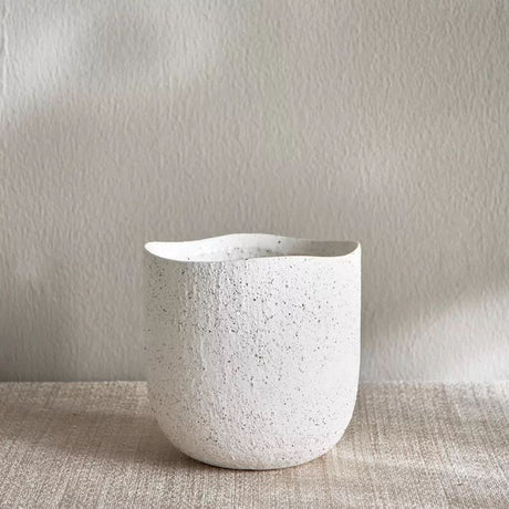 Octavia Ceramic Planter - Plantsworld.ae