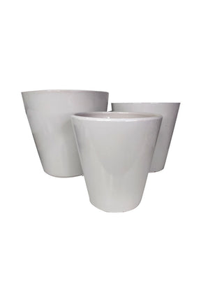 White Ceramic Pot in Cone Shape – Modern, sleek ceramic planter for elegant indoor spaces.