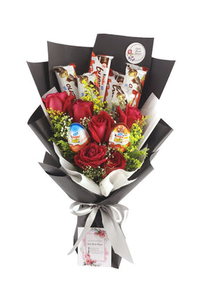 Sweet N Fragrant Flower Bouquet With Chocolate - Beautiful floral arrangement with chocolates